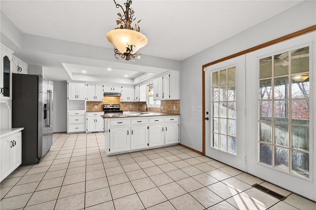 14 Elizabeth Drive, Bella Vista, AR 72715