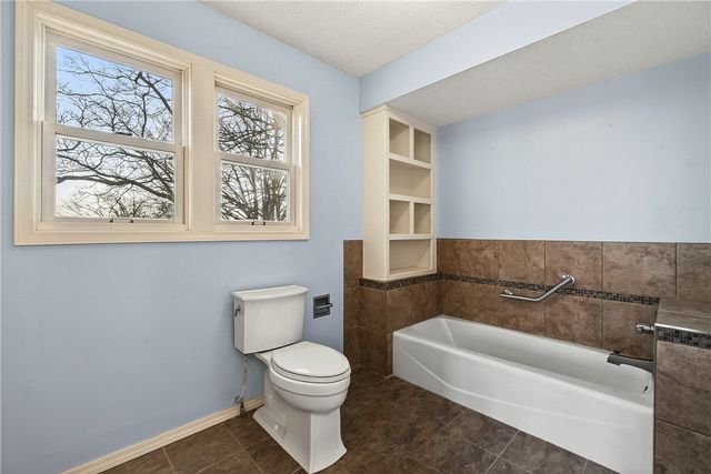 14 Elizabeth Drive, Bella Vista, AR 72715