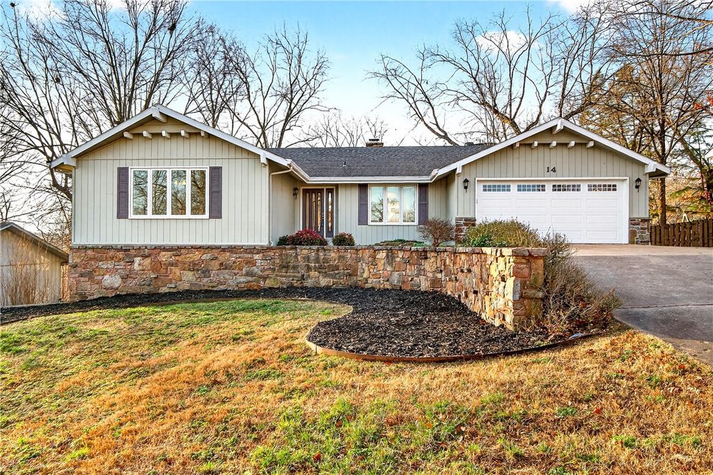 14 Elizabeth Drive, Bella Vista, AR 72715