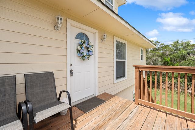 1722 COUNTY ROAD 270, Mico, TX 78056