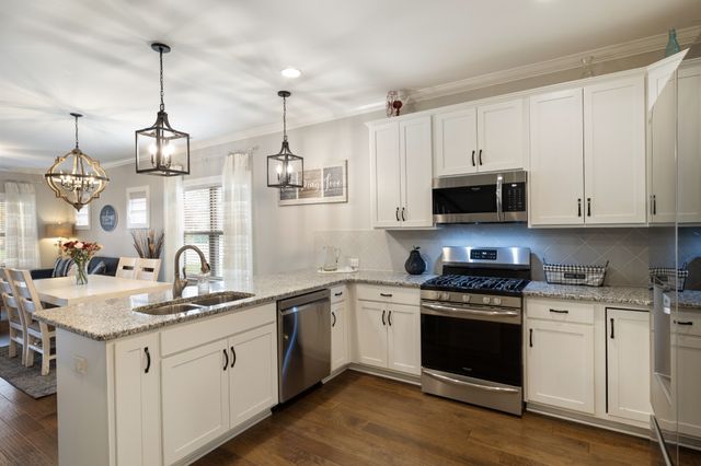 427 Rangeland Rd, Spring Hill, TN 37174