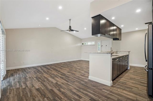 349 NW 94th Ter, Plantation, FL 33324