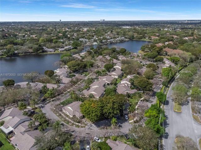 349 NW 94th Ter, Plantation, FL 33324