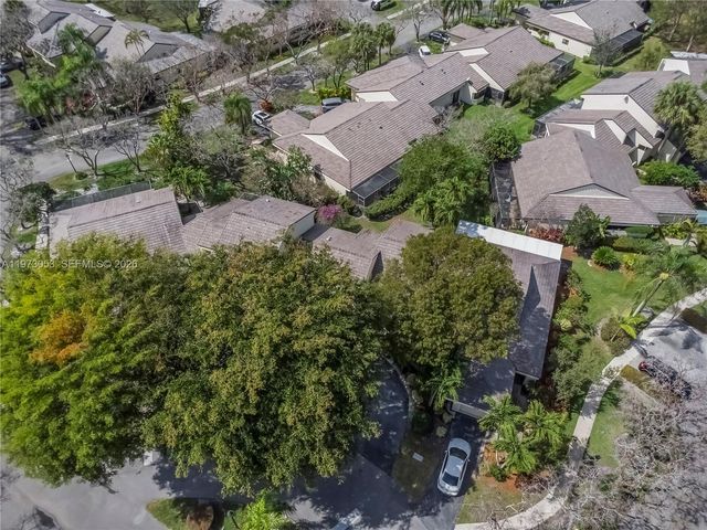 349 NW 94th Ter, Plantation, FL 33324