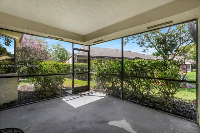 349 NW 94th Ter, Plantation, FL 33324