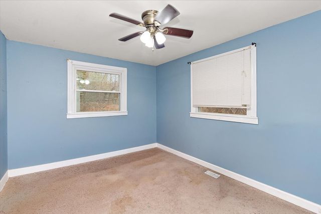 1081 Slaters Creek Rd, Goodlettsville, TN 37072
