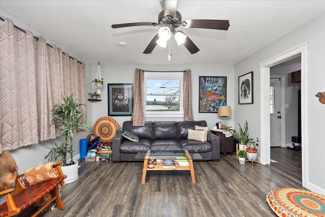 1081 Slaters Creek Rd, Goodlettsville, TN 37072