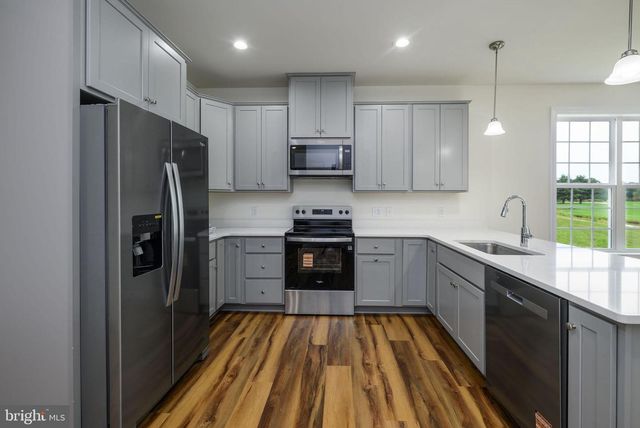 11 VALHALLA CT, Dover, DE 19904