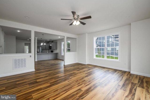 11 VALHALLA CT, Dover, DE 19904