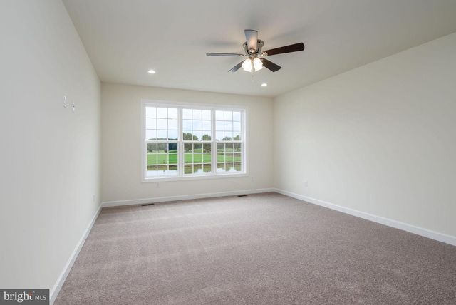 11 VALHALLA CT, Dover, DE 19904