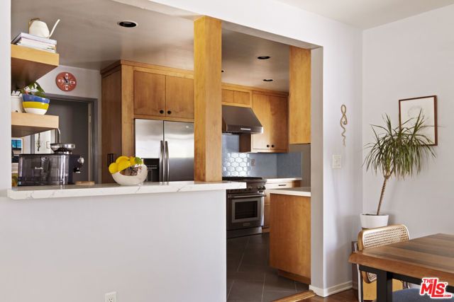 6237 Belmar Avenue, Tarzana (los Angeles), CA 91335