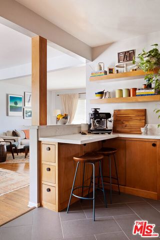 6237 Belmar Avenue, Tarzana (los Angeles), CA 91335