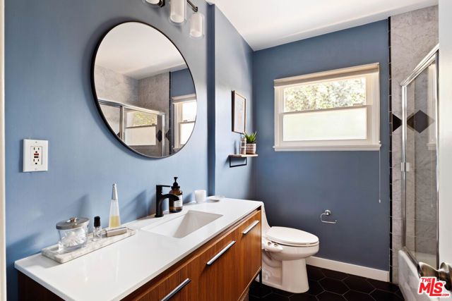 6237 Belmar Avenue, Tarzana (los Angeles), CA 91335