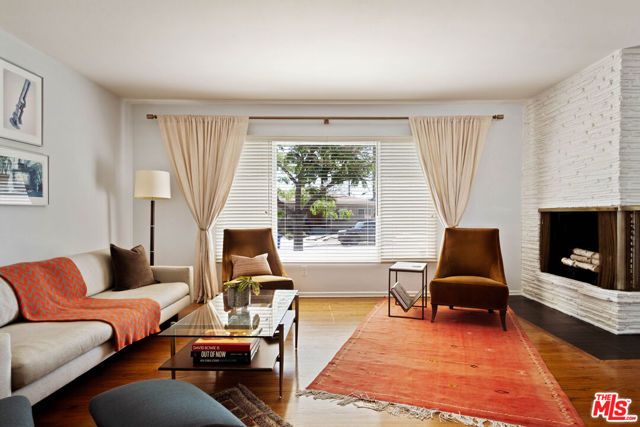 6237 Belmar Avenue, Tarzana (los Angeles), CA 91335