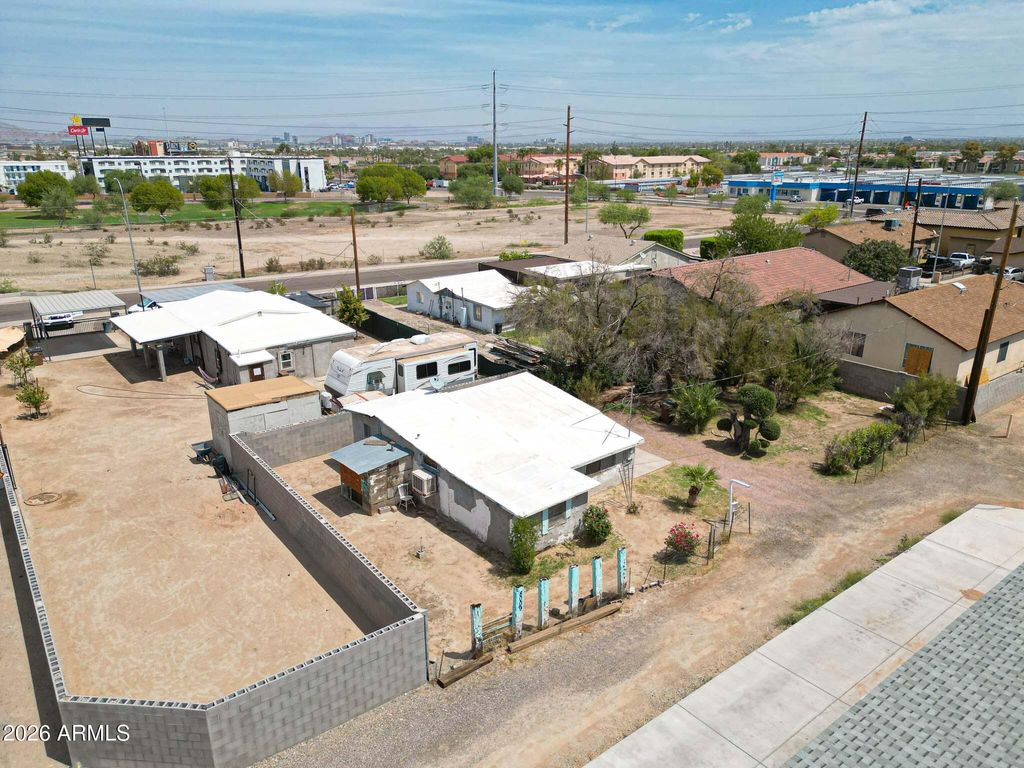 8009 S CALLE AZTECA --, Guadalupe, AZ 85283 — exterior