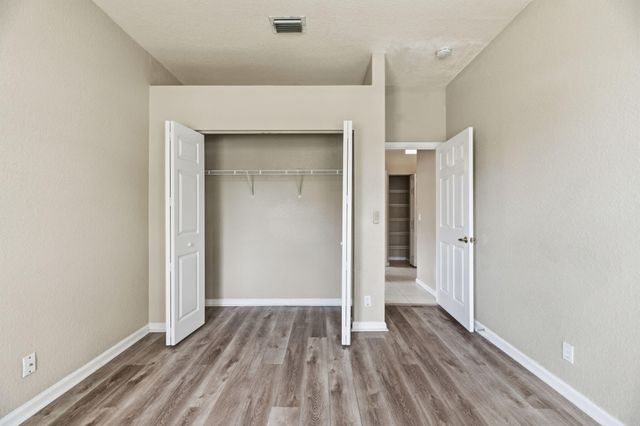 3401 NW 70th Avenue, Margate, FL 33063