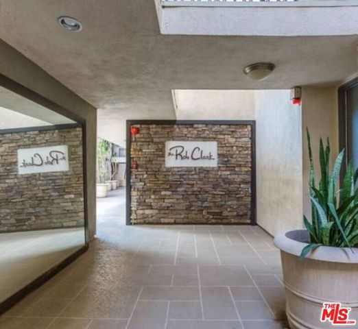 141 S Clark Drive 208, West Hollywood, CA 90048