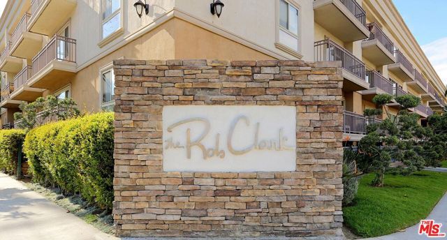 141 S Clark Drive 208, West Hollywood, CA 90048