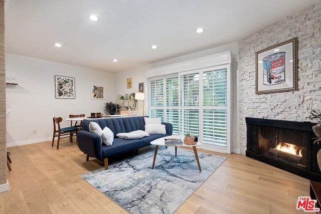 141 S Clark Drive 208, West Hollywood, CA 90048
