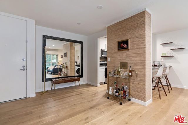 141 S Clark Drive 208, West Hollywood, CA 90048