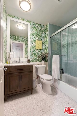 141 S Clark Drive 208, West Hollywood, CA 90048