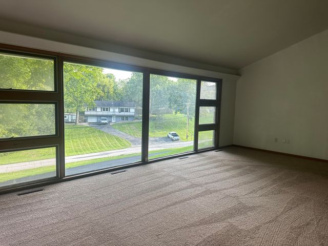 2750 Redwood Drive 2750 Redwood Drive, Springfield, OH 45504