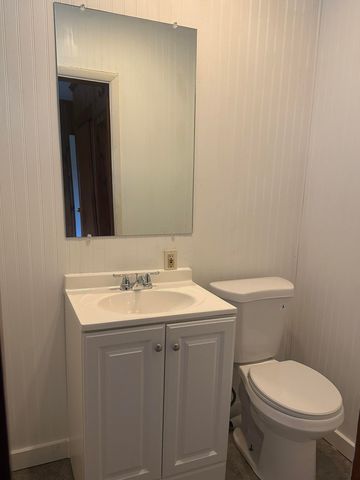 2750 Redwood Drive 2750 Redwood Drive, Springfield, OH 45504
