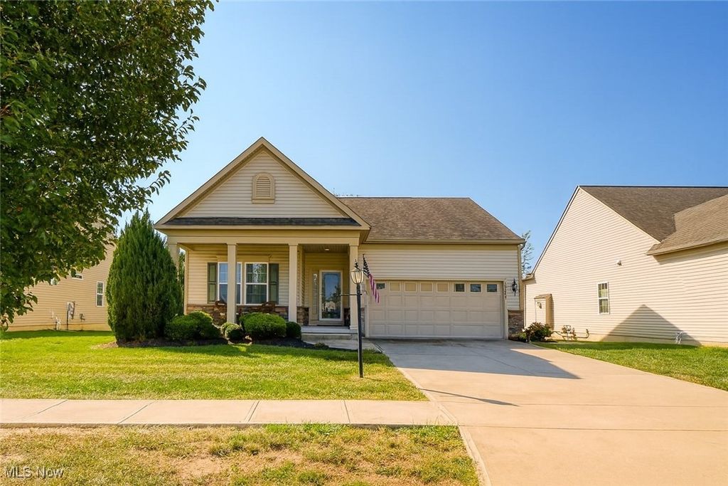 39247 Hawthorne Drive, Avon, OH 44011