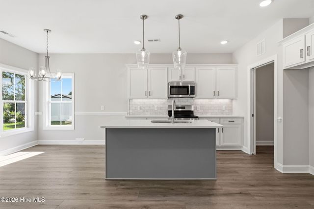 319 Mangrove Court, Ayden, NC 28513
