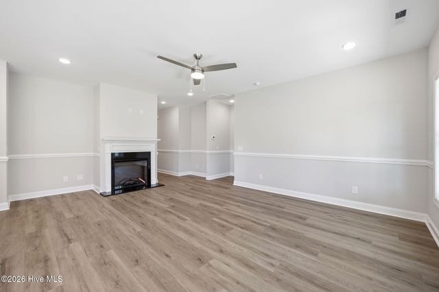 319 Mangrove Court, Ayden, NC 28513