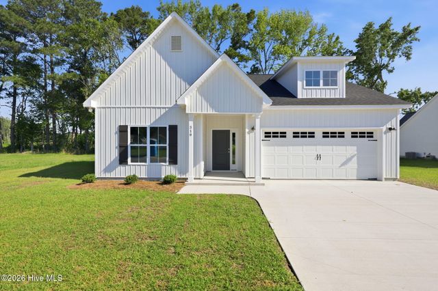 319 Mangrove Court, Ayden, NC 28513