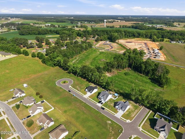 319 Mangrove Court, Ayden, NC 28513
