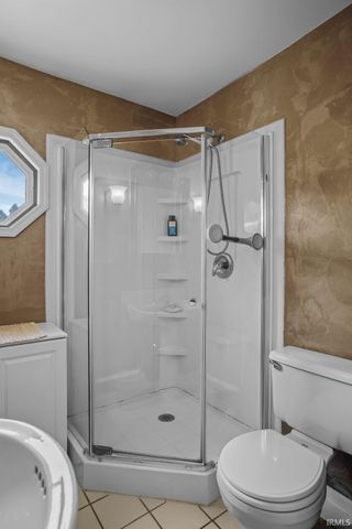 4520 Detroy Road, Evansville, IN 47720