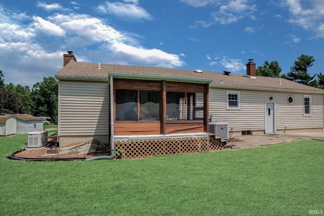 4520 Detroy Road, Evansville, IN 47720