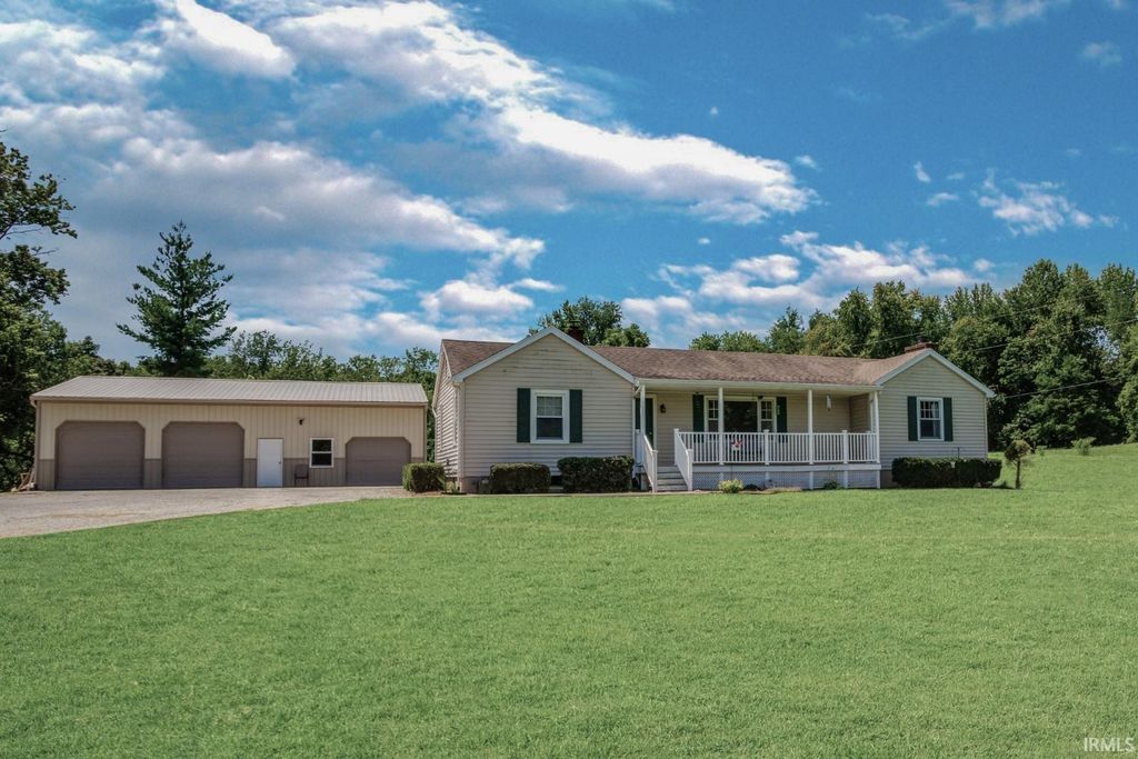 4520 Detroy Road, Evansville, IN 47720