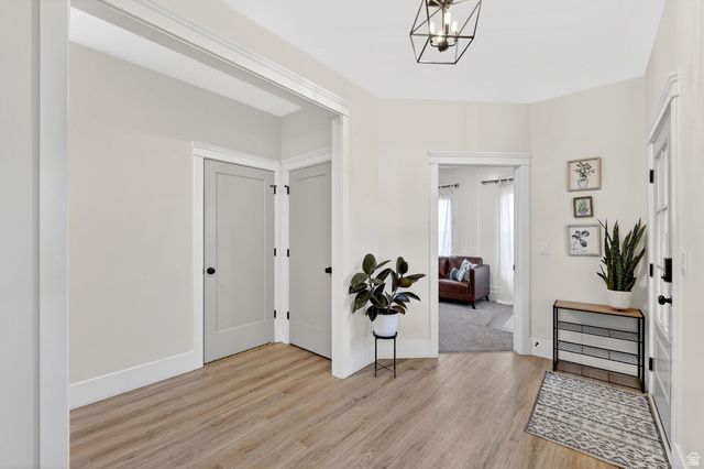 11524 S SILVER POND DR, South Jordan, UT 84009