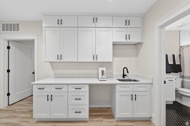 11524 S SILVER POND DR, South Jordan, UT 84009