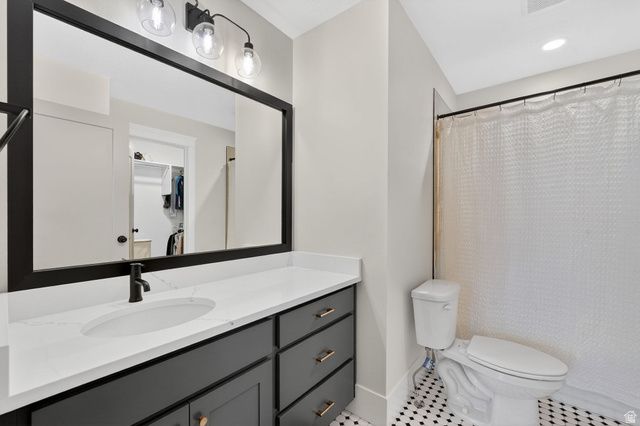 11524 S SILVER POND DR, South Jordan, UT 84009