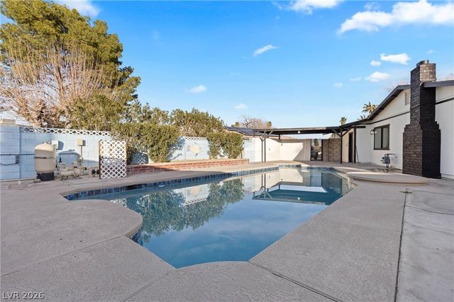 4213 Greenhill Drive, Las Vegas, NV 89121