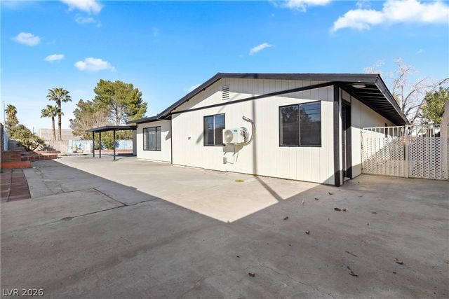 4213 Greenhill Drive, Las Vegas, NV 89121