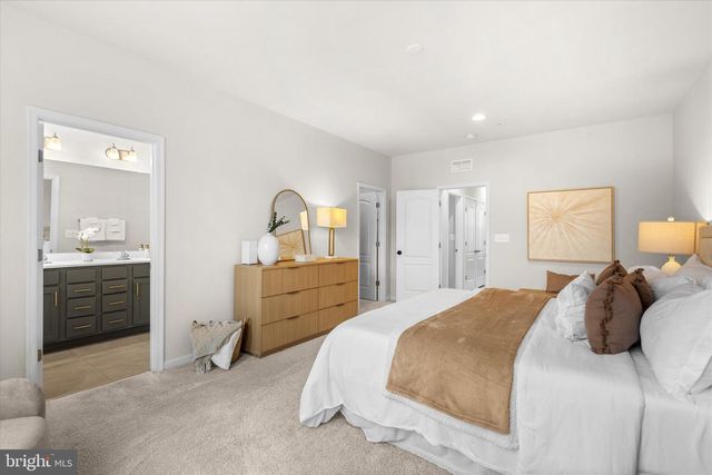 1041 FLESTER LN, Laurel, MD 20707