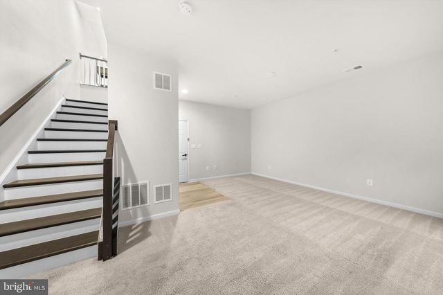 1041 FLESTER LN, Laurel, MD 20707