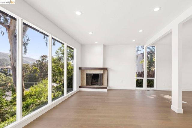 3409 Wyman ST, Oakland, CA 94619