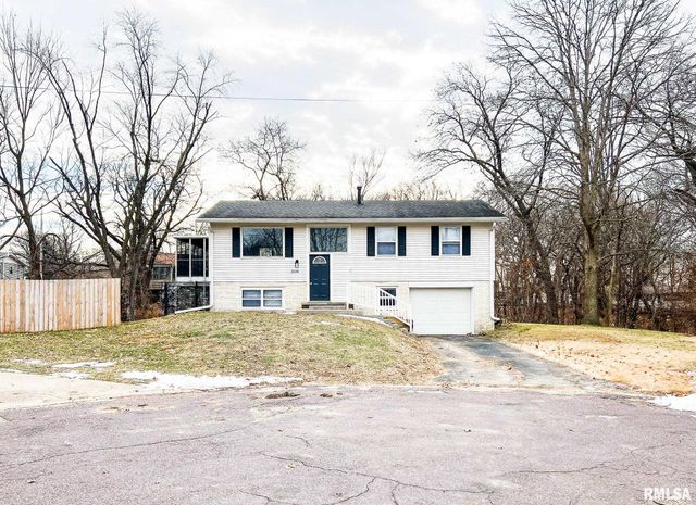 2230 N WINNEBAGO Court, Peoria, IL 61614