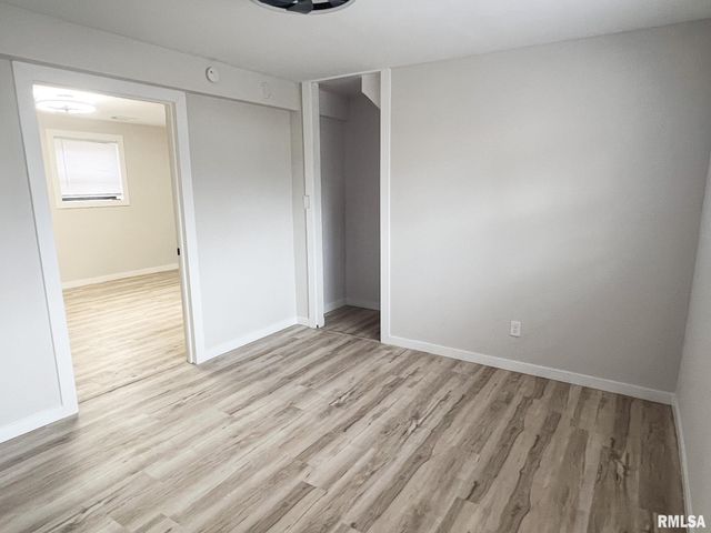 2230 N WINNEBAGO Court, Peoria, IL 61614