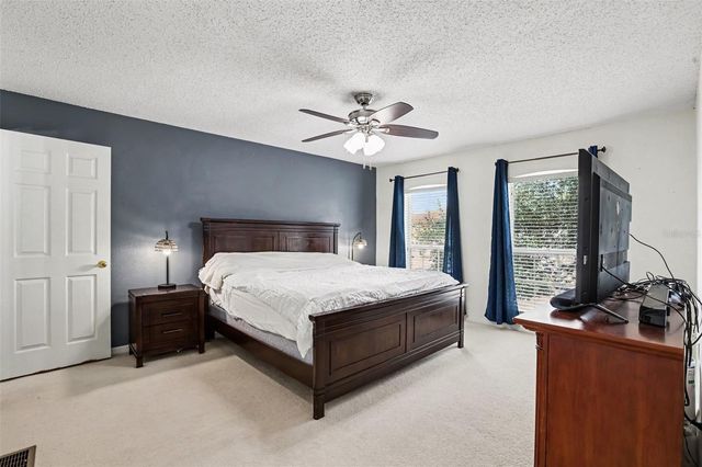 4607 ASHBURN SQUARE DRIVE, Tampa, FL 33610