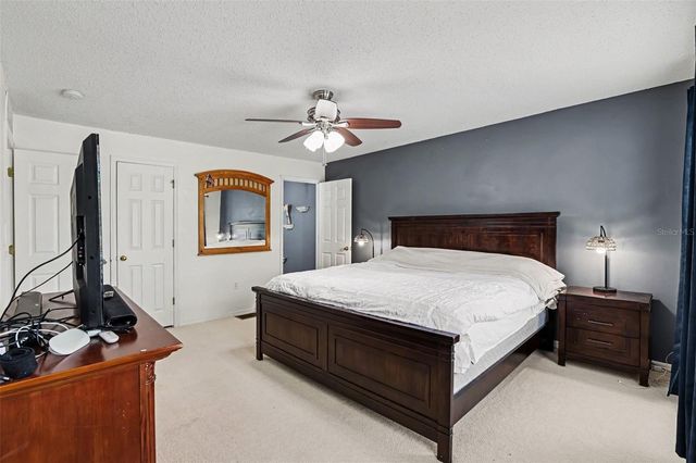4607 ASHBURN SQUARE DRIVE, Tampa, FL 33610
