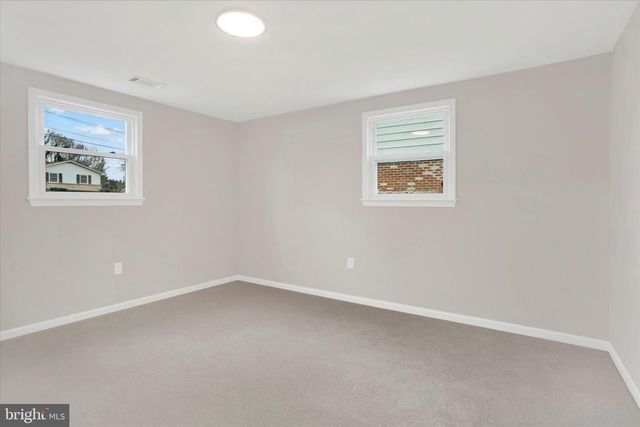 6413 WHITE OAK AVE, Temple Hills, MD 20748