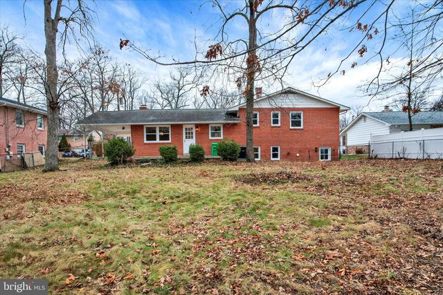 6413 WHITE OAK AVE, Temple Hills, MD 20748