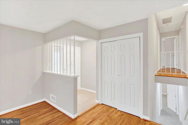 6413 WHITE OAK AVE, Temple Hills, MD 20748